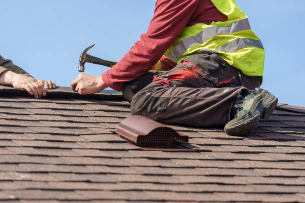 Best Tile Roofing Contractor  in Dundee, FL